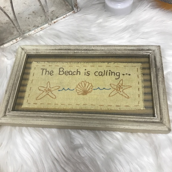 ⭐️”The Beach is Calling” Primitive Wooden Frame - Picture 3 of 5